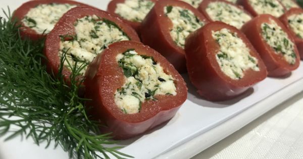 Peynirli Kırmızı Biber Dolması