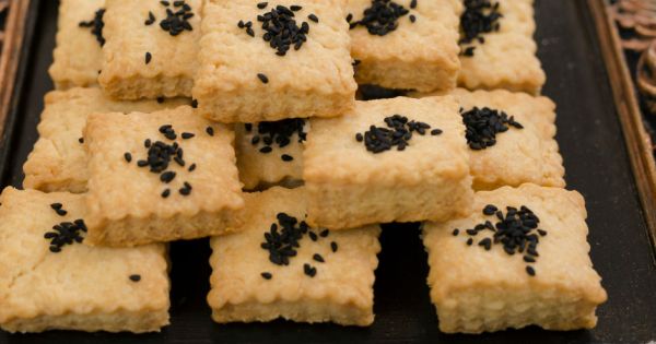 Çörek Otlu Kıyır Kurabiye