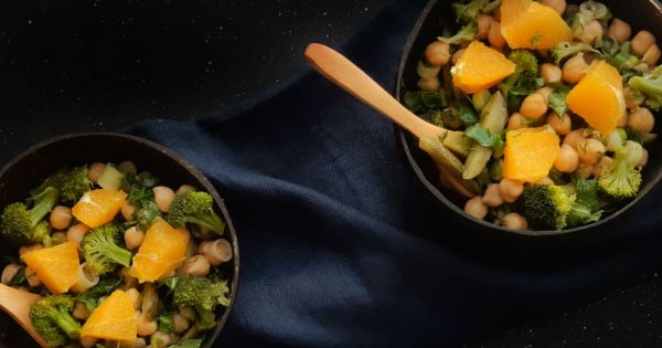 Tatlı Ekşi Nohut Salatası