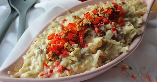 Köz Patlıcanlı Erişte Salatası
