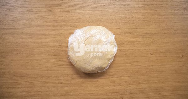 margarinli-tuzlu-kurabiye-asama-5