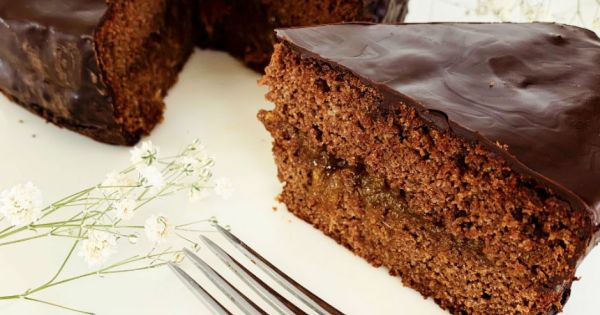 Şekersiz Sacher Pasta
