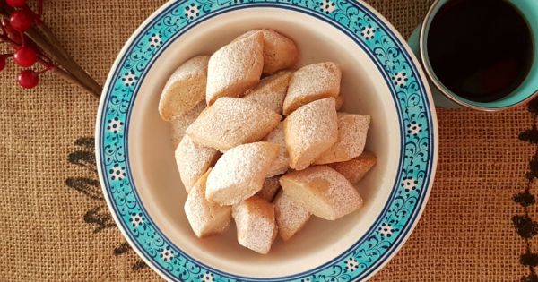 4 Malzemeli Tarçınlı Kurabiye
