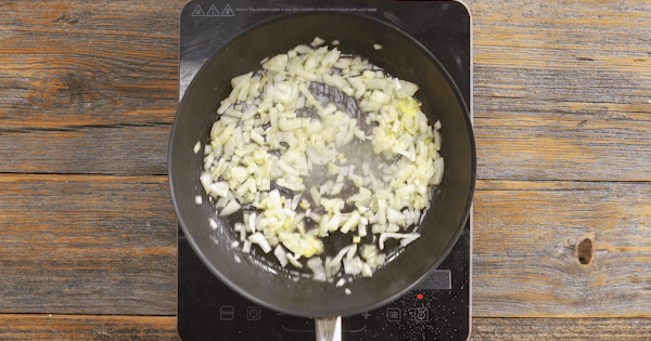 domatesli-arpa-sehriyeli-risotto-tarifi-2
