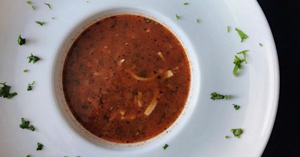 Erişteli Yeşil Mercimek Çorbası