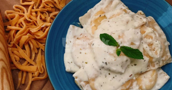 kremali-peynirli-ravioli-adim-5