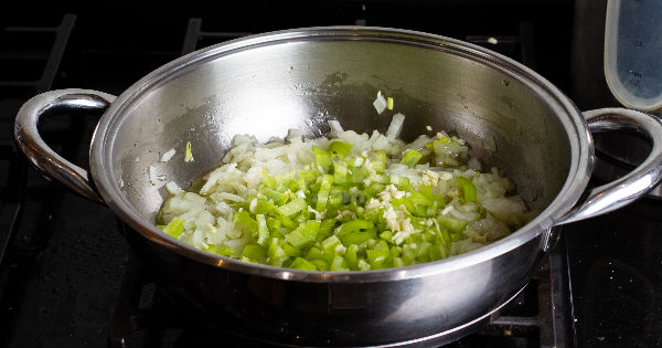 kuru-boruceli-bulgur-pilavi-adim-3