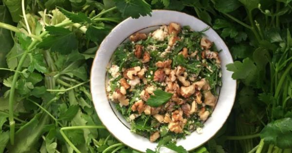 Lor Peyniri Salatası
