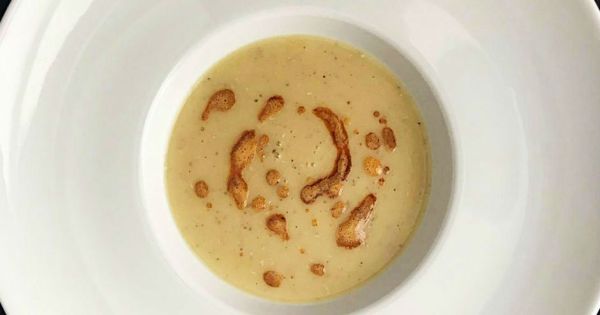Lokanta Usulü Mercimek Çorbası