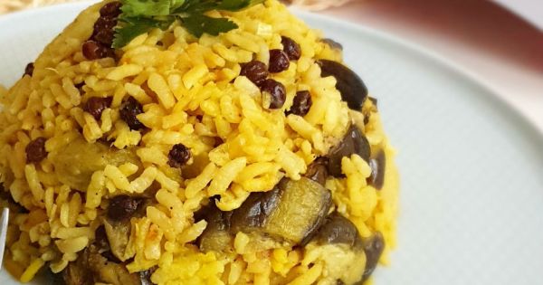 Patlıcanlı Pilav