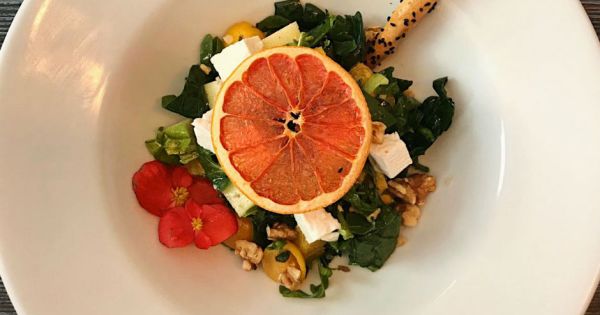 Portakal Soslu Baby Ispanak Salata