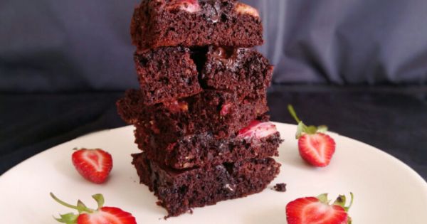 Çilekli Brownie