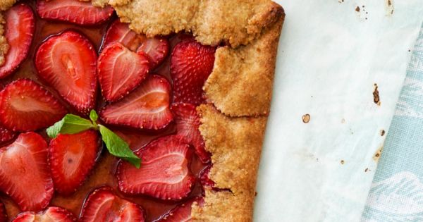 Fit Çilekli Galette