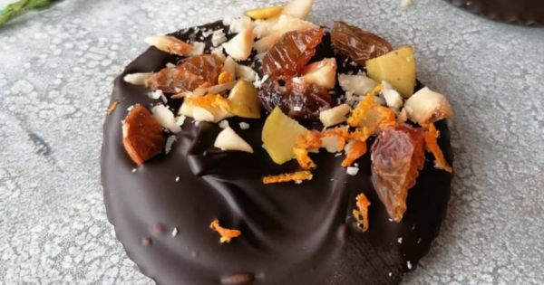 Kuru yemişli Çikolata Tarifi, Nasıl Yapılır?