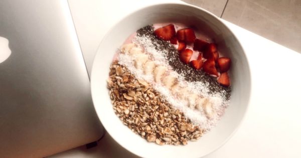 Sağlıklı Kahvaltılık Bowl