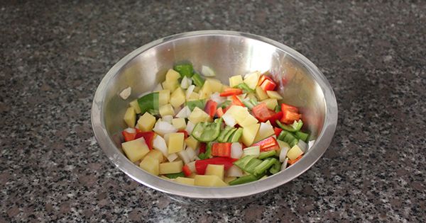 tavuklu-sebze-kebabi-asama-1