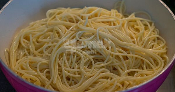 bolonez-soslu-makarna-asama-8