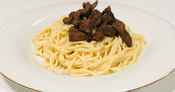 Kuşbaşı Etli Spagetti