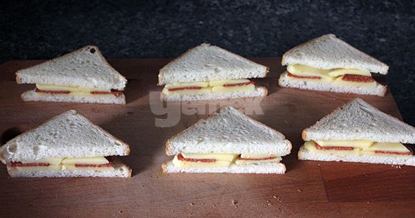 tavada-yumurtali-tost-asama-3