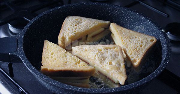 tavada-yumurtali-tost-asama-6