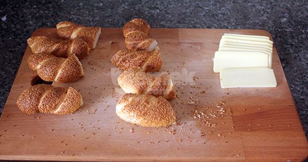 yumurtali-simit-kizartmasi-asama-1