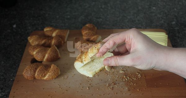 yumurtali-simit-kizartmasi-asama-2