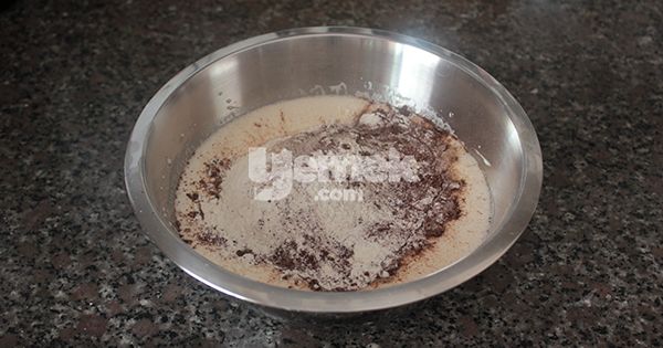 kahveli-kolay-cupcake-asama-2