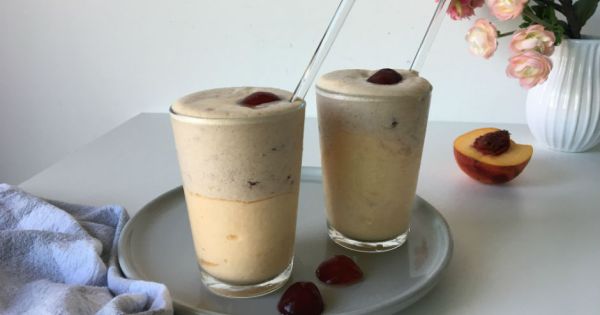 Şeftali ve Kirazlı Smoothie