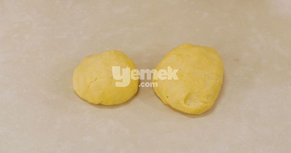 elmali-turta-asama6-yemekcom