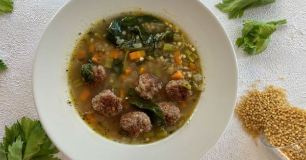 Köfteli Kuskuslu Sebze Çorbası
