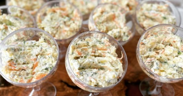 Yoğurtlu Patates Salatası