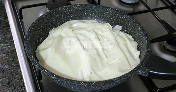kolay-kirpik-borek-asama-5