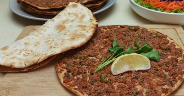 Lavaştan Lahmacun