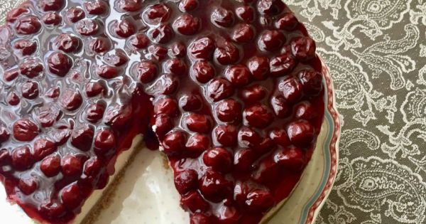 Vişneli Cheesecake