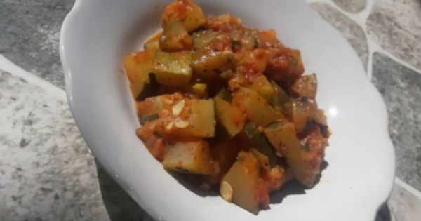 Zeytinyağlı Diyet Kabak Yemeği