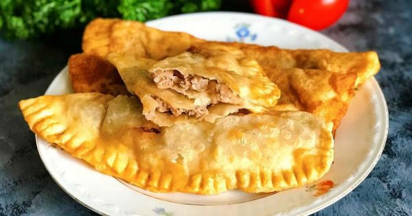 Çibörek (Çiğ Börek)