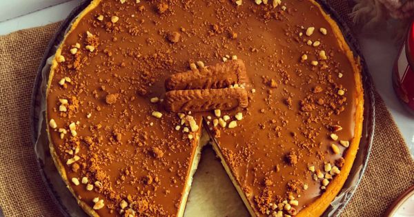 Karamelli Bisküvili Cheesecake
