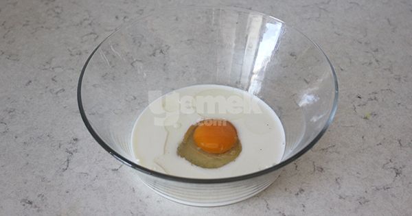 mayasiz-peynirli-pisi-asama-1
