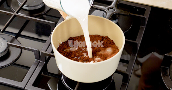 browni-tadinda-islak-kek-6