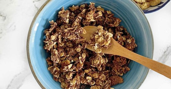 Elmadan Granola
