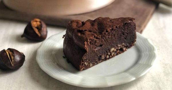 Glutensiz Kestaneli Çikolatalı Kek