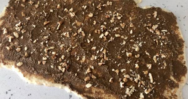 hashasli-cevizli-rulo-corek-adim-2
