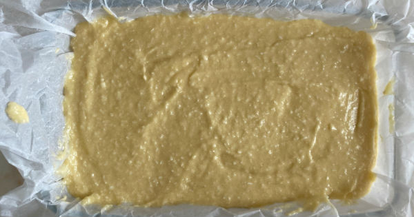 hindistan-cevizi-soslu-kek-adim-3