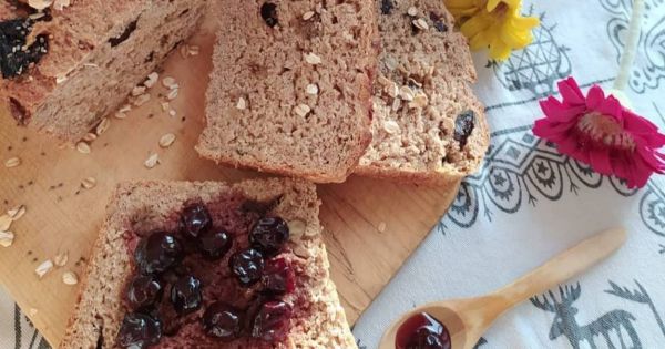 Kuru Meyveli Ekmek