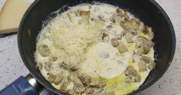 mantarli-peynirli-fettucini4