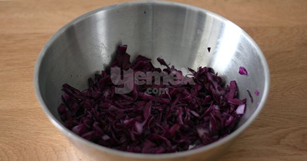 mor-lahana-yogurtlamasi-2