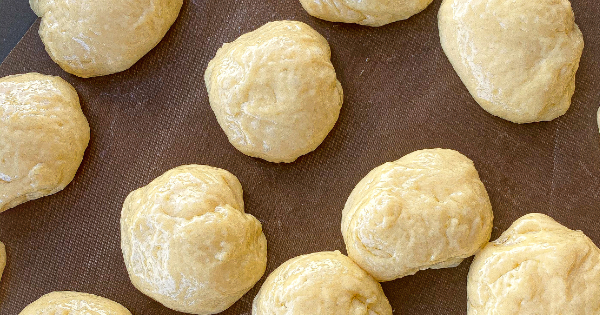 tahinli-corek-bread-asama1