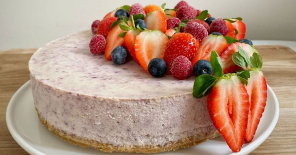 Yaban Mersinli Cheesecake