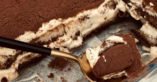Çiğ Yumurtasız Tiramisu