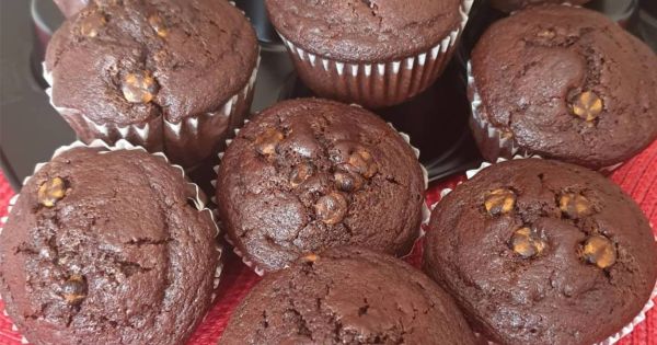 Çikolata Dolgulu Muffin